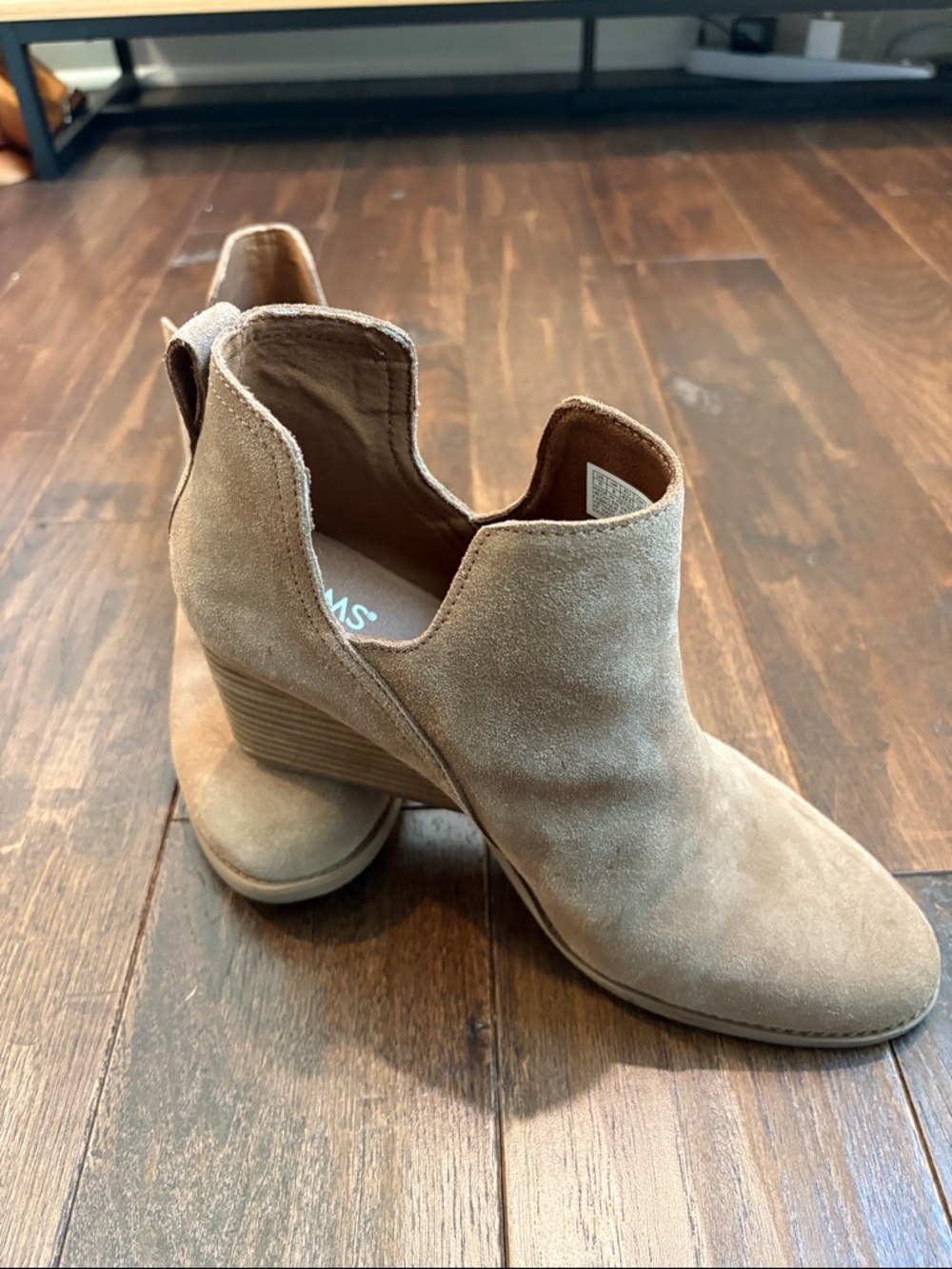 Toms Tan Suede V-Cut Ankle Booties